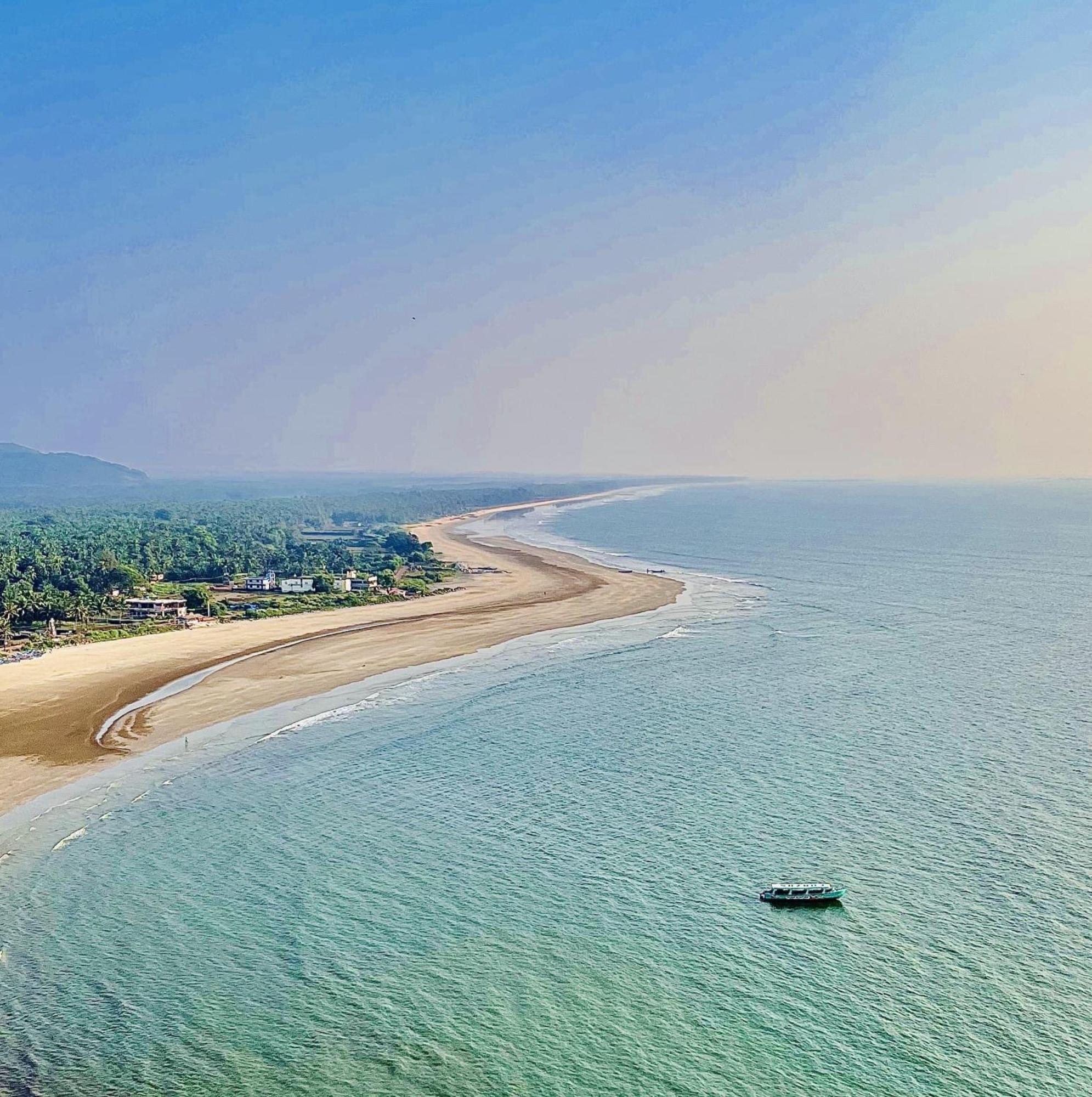 Yash-Deep 100 Meter Calangute Beach Walking Εξωτερικό φωτογραφία